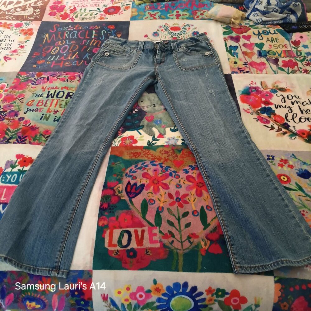Aeropostale  jeans low waist silver button pockets boot cut size 13-14